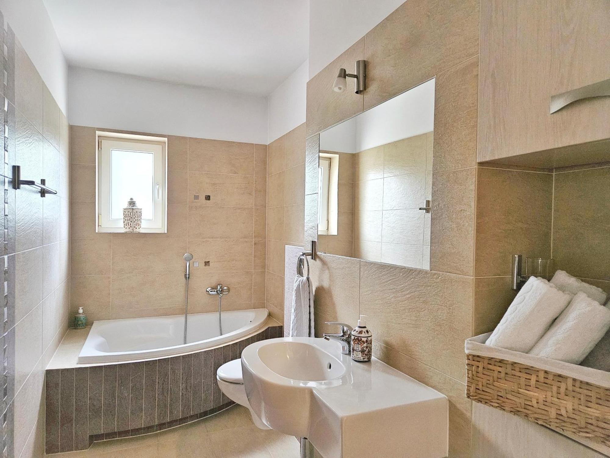 Apartament Garden- Parking, Ogrodek, Cicha Okolica Pruszcz Gdański Dış mekan fotoğraf